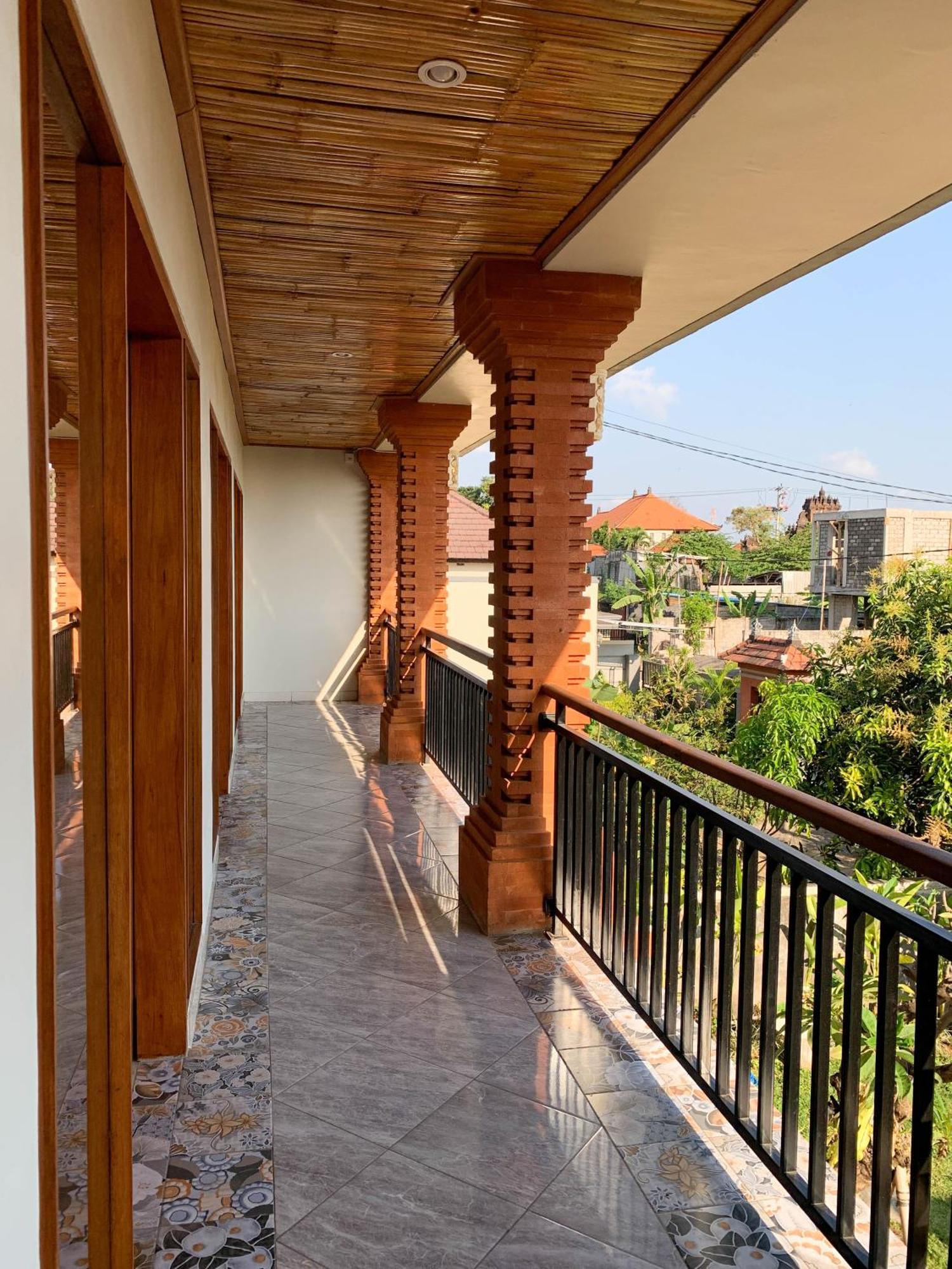 Candra Loka Studio & Apartment By The Loka Kerobokan Екстериор снимка