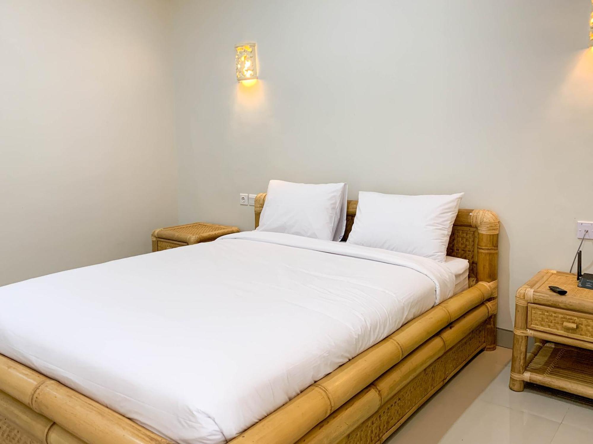 Candra Loka Studio & Apartment By The Loka Kerobokan Екстериор снимка